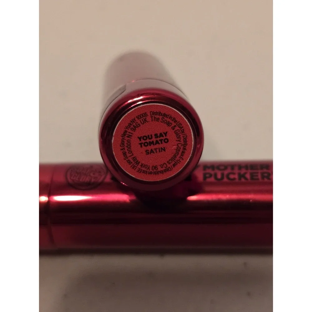 Soap & Glory‎ Sexy Mother Pucker SATIN Lipstick in 